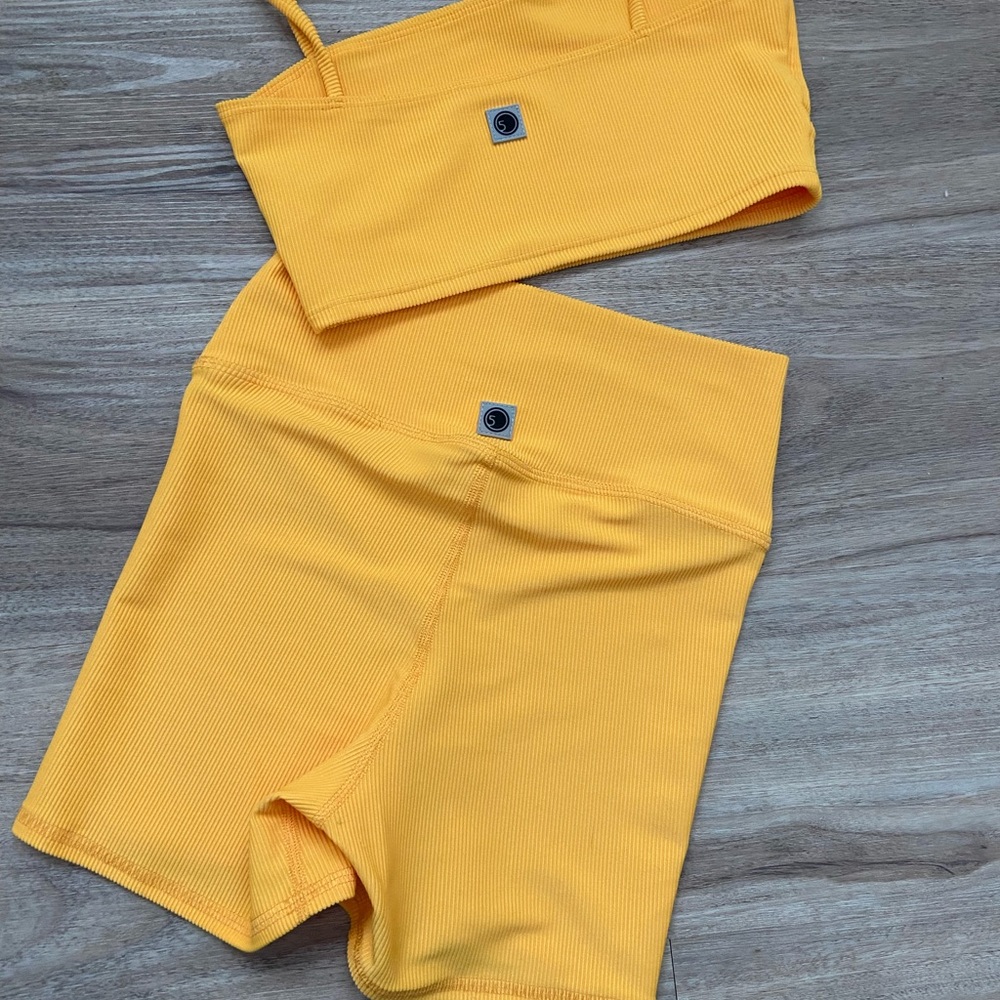 Yellow Ribbed Five Dancewear Top and Shorts Set NWOT Teen Small.